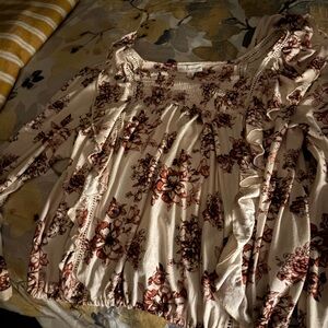 Elegant Floral Ruffle Blouse